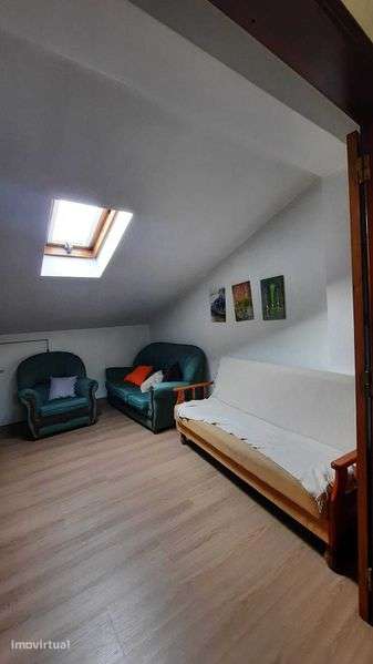 Apartamento/sótão mobilado para arrendamento em São Romão – Leiria - Grande imagem: 5/10