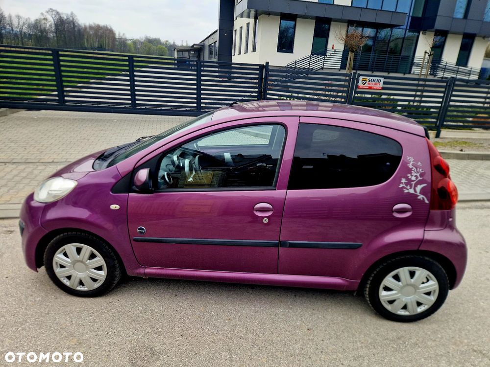 Peugeot 107 (70) 68 envy - 26