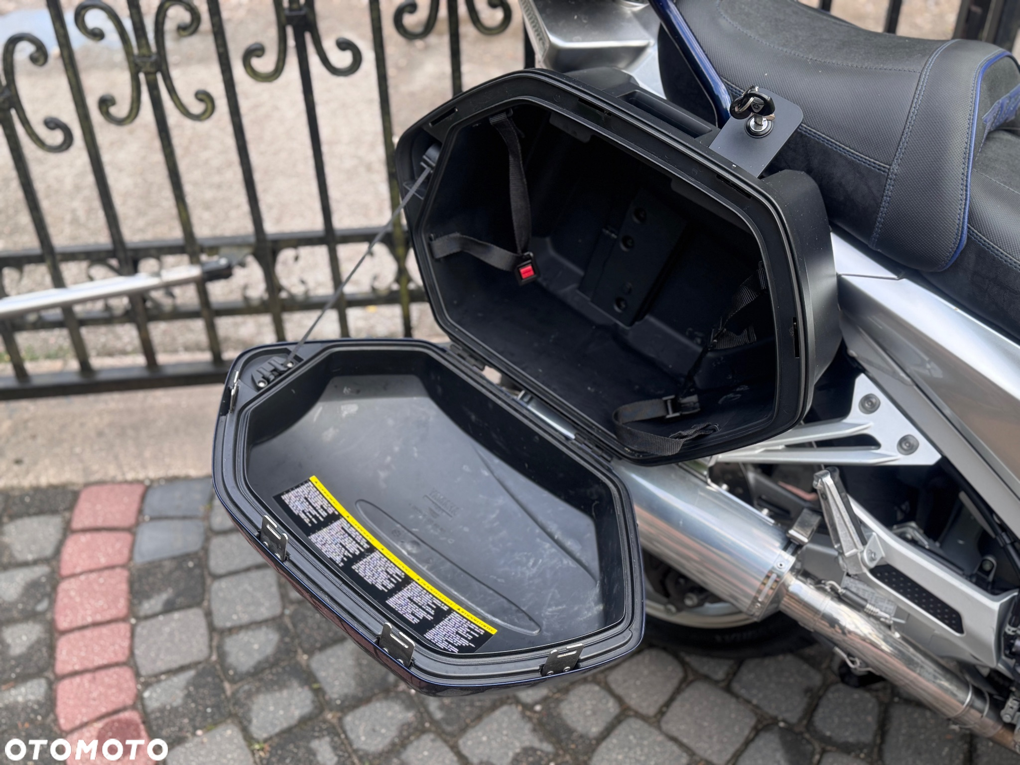 Yamaha FJR - 24
