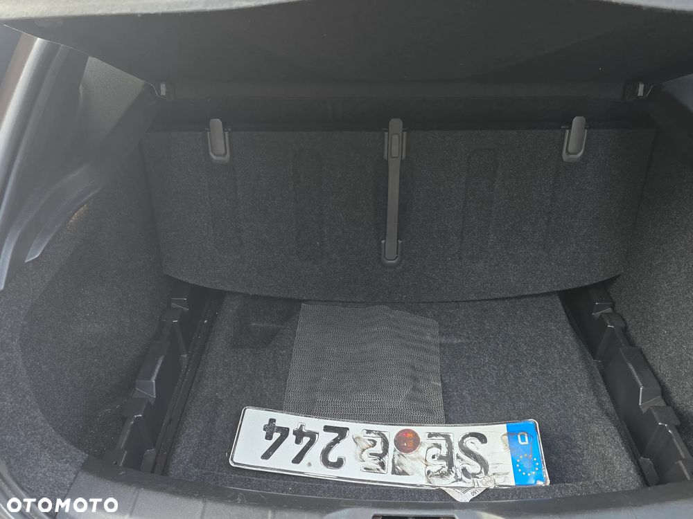Volvo V40 Cross Country T4 AWD Geartronic Summum - 27