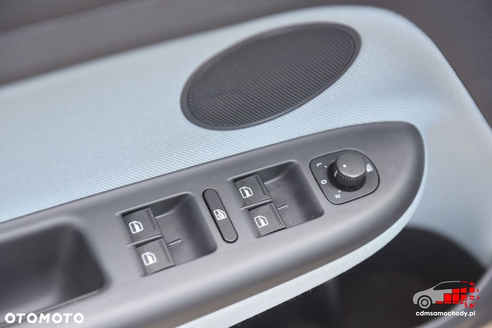 Volkswagen Golf - 16