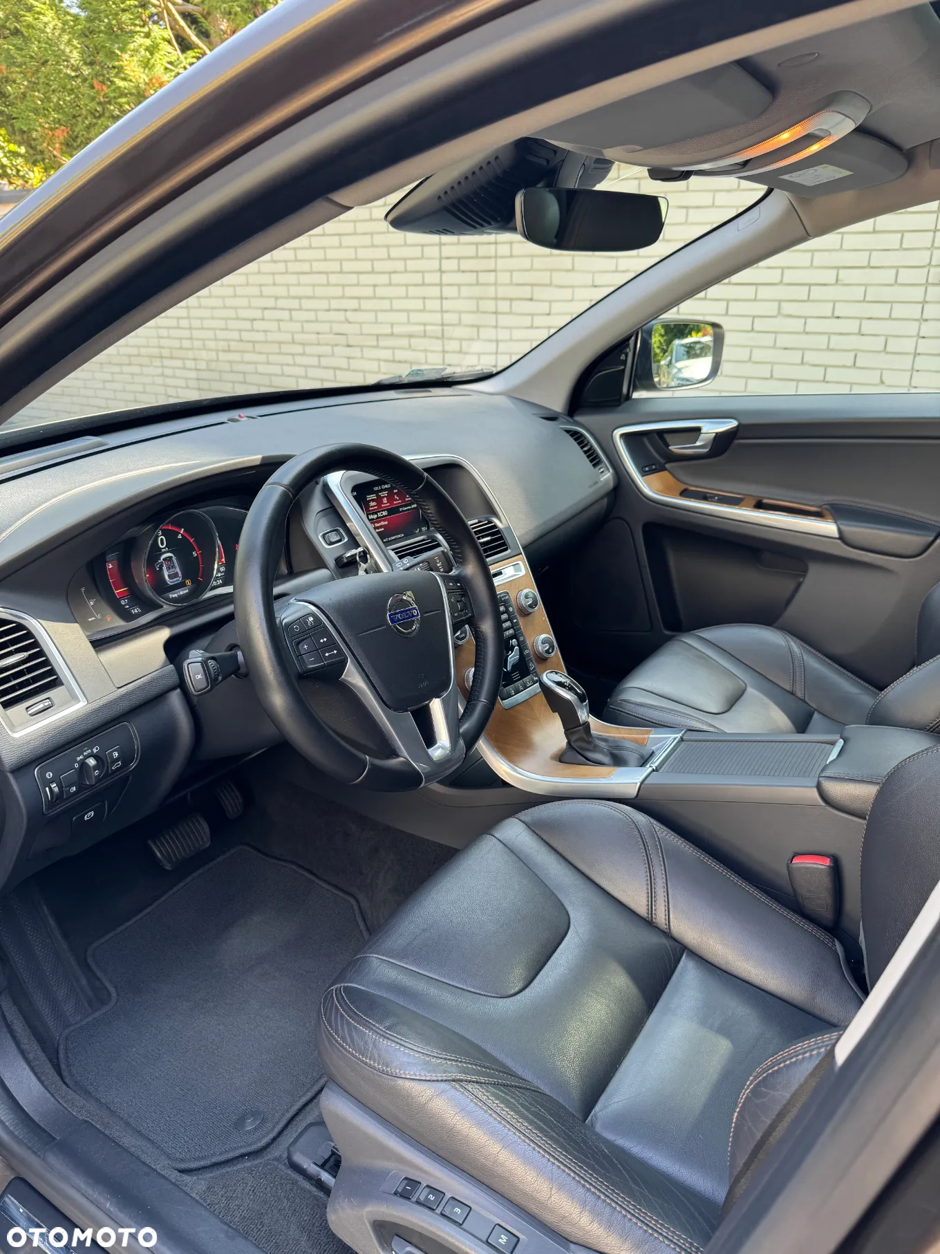 Volvo XC 60 D4 AWD Summum - 14