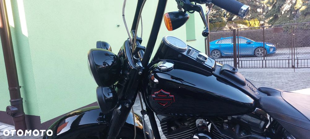 Harley-Davidson Softail Fat Boy - 24