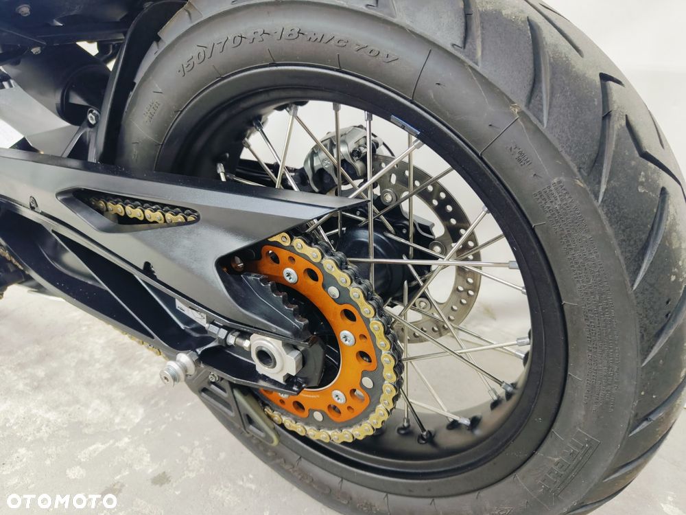 KTM Adventure - 24
