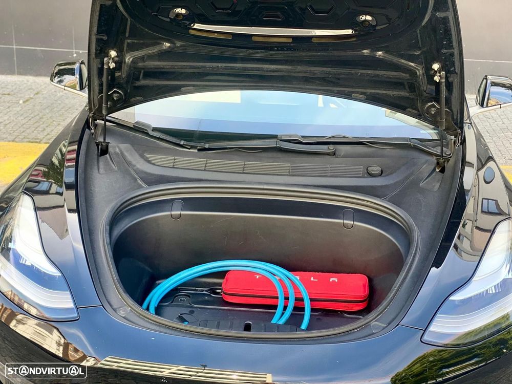 Tesla Model 3 Standard Range Plus RWD - 30