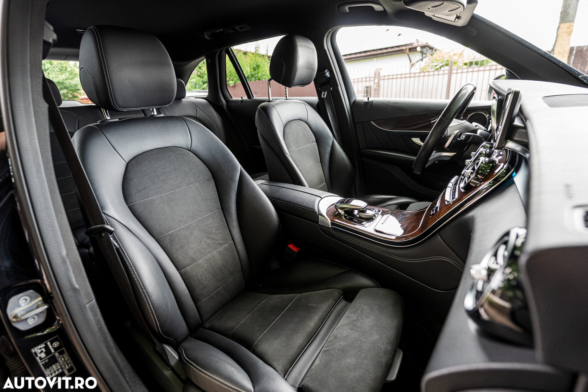 Mercedes-Benz GLC 350 d 4Matic 9G-TRONIC AMG Line - 7