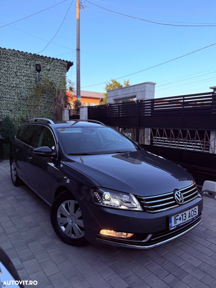 Volkswagen Passat 1.6 FSI Comfortline Aut - 2