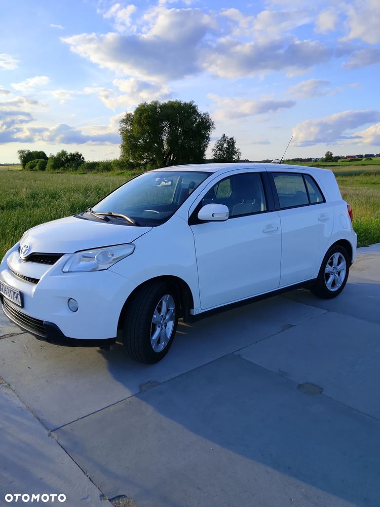 Toyota Urban Cruiser 1.33 Luna EU5 - 6