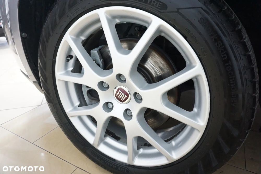 Fiat Freemont 2.0 Multijet 16V DPF Automatik Allrad Urban - 13