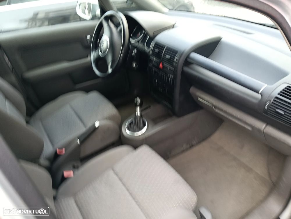 Audi A2 1.4 Attraction - 18