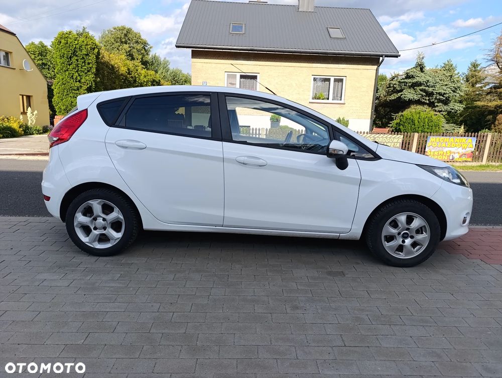 Ford Fiesta 1.25 Viva - 23