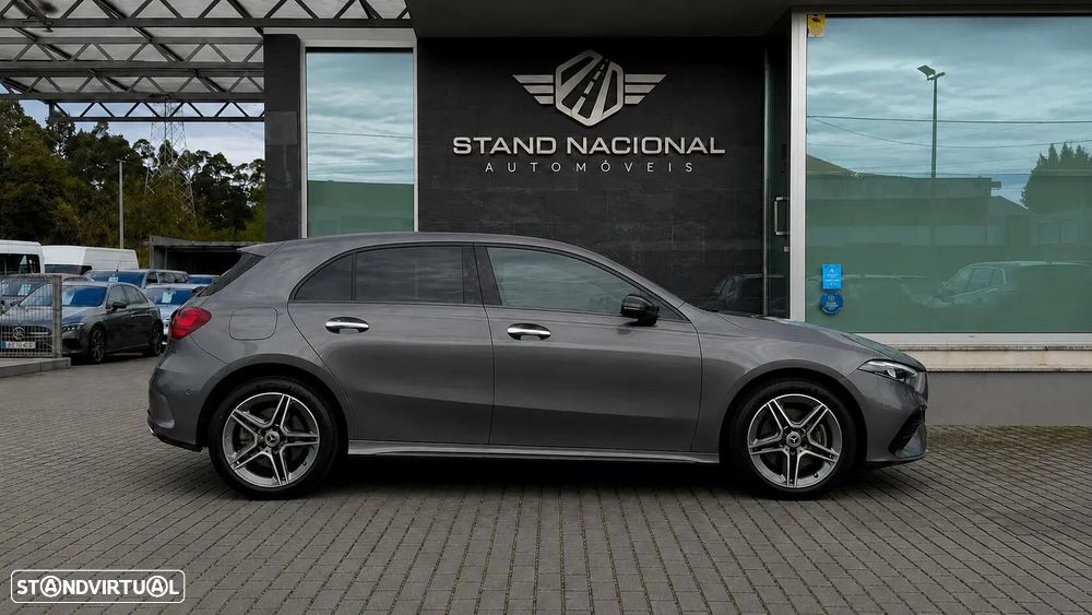 Mercedes-Benz A 250 e AMG Line - 9