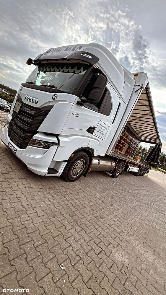 Iveco S-WAY - 1