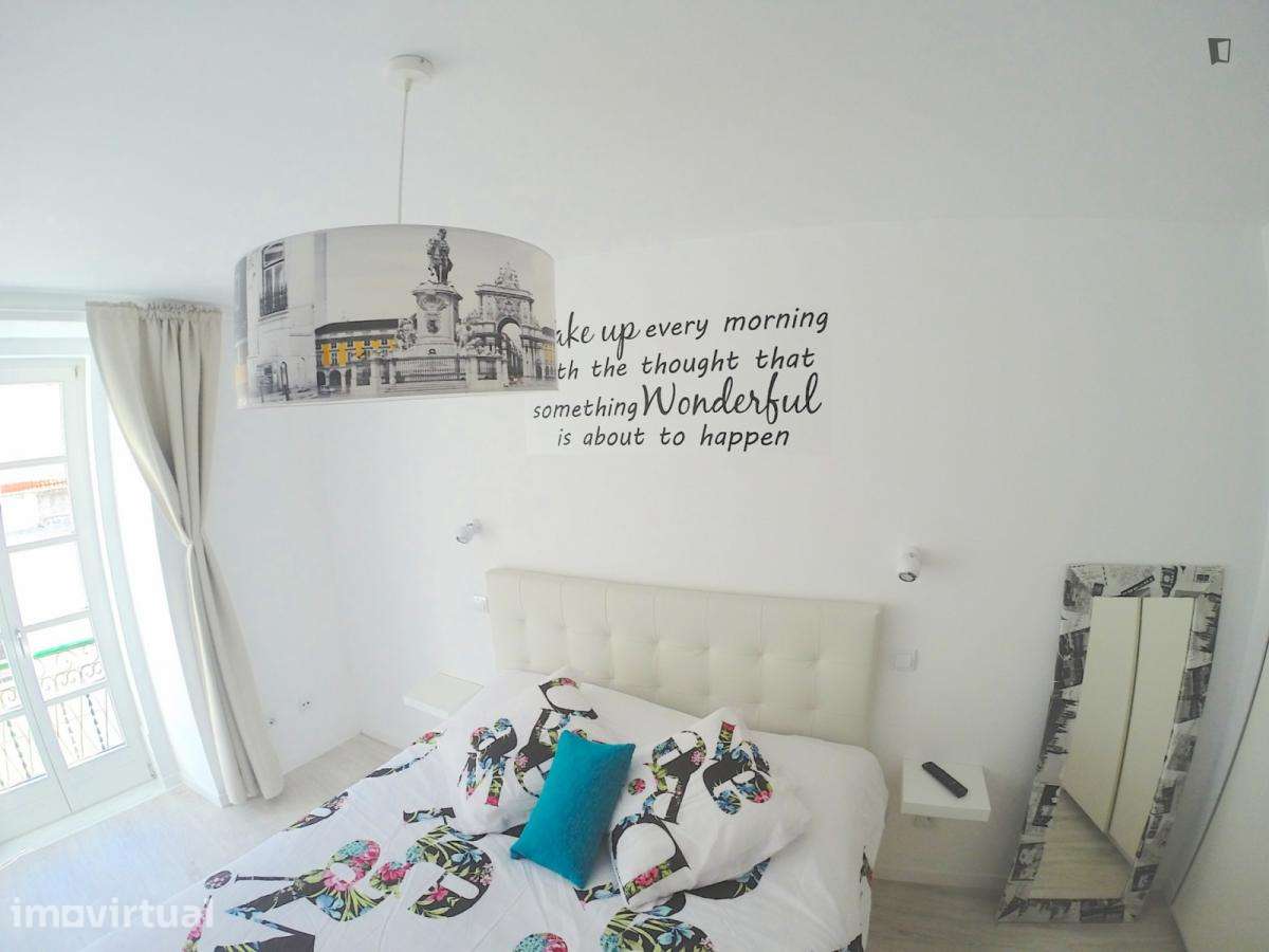 Apartamento com 2 quartos - localizado em Cais do Sodré Lisbon - Grande imagem: 2/16