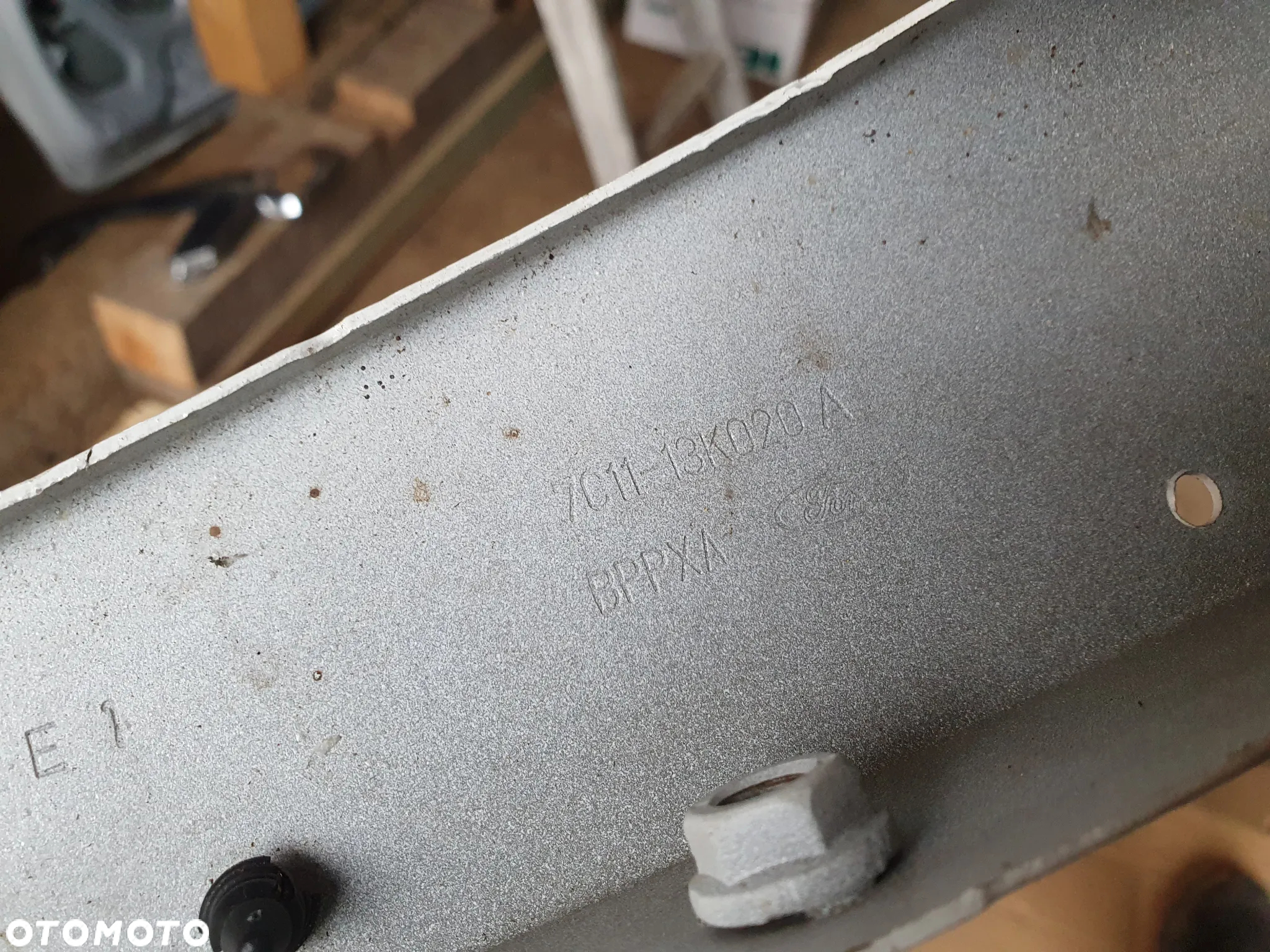 OKULAR PASA PRZEDNIEGO PRAWY/LEWY KOMPLET FORD TRANSIT VI MK6 13k019 - 9