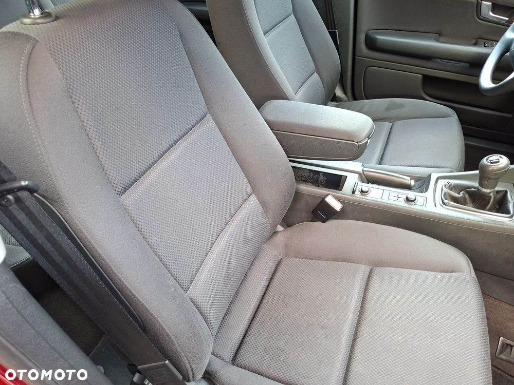 Audi A4 Avant 2.5 TDI - 19