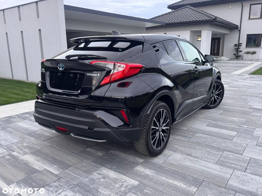 Toyota C-HR - 11