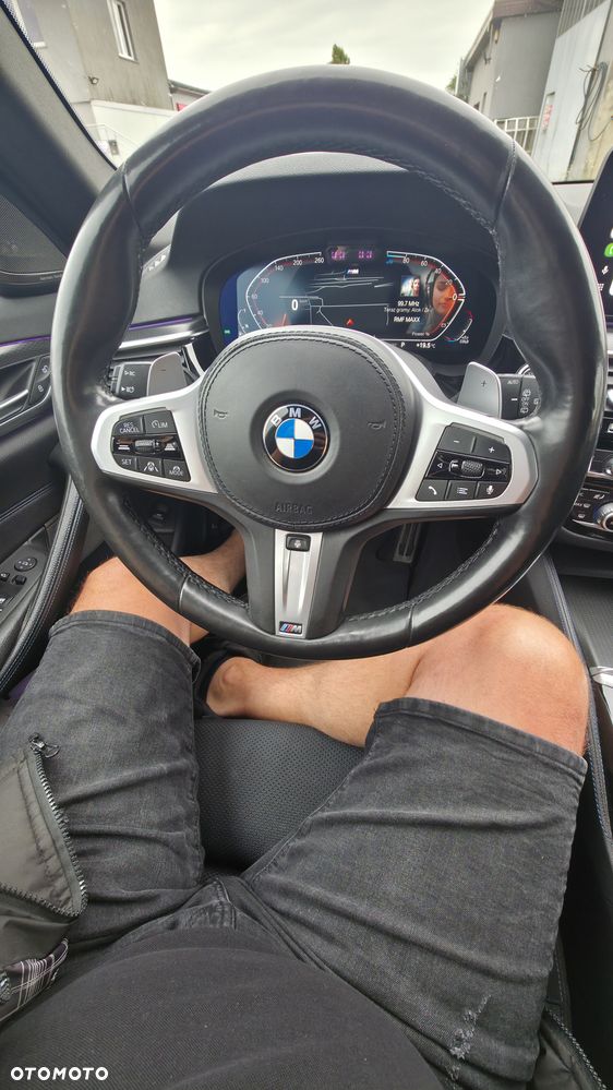 BMW Seria 5 520d xDrive mHEV M Sport sport - 12