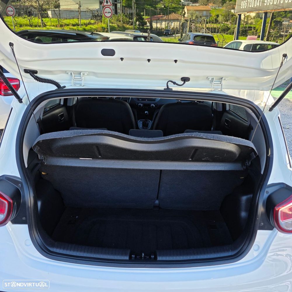 Hyundai i10 1.0 Style AT - 31