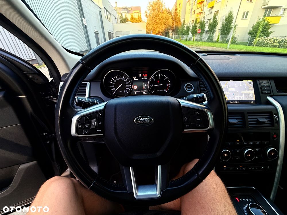 Land Rover Discovery Sport D180 HSE - 38