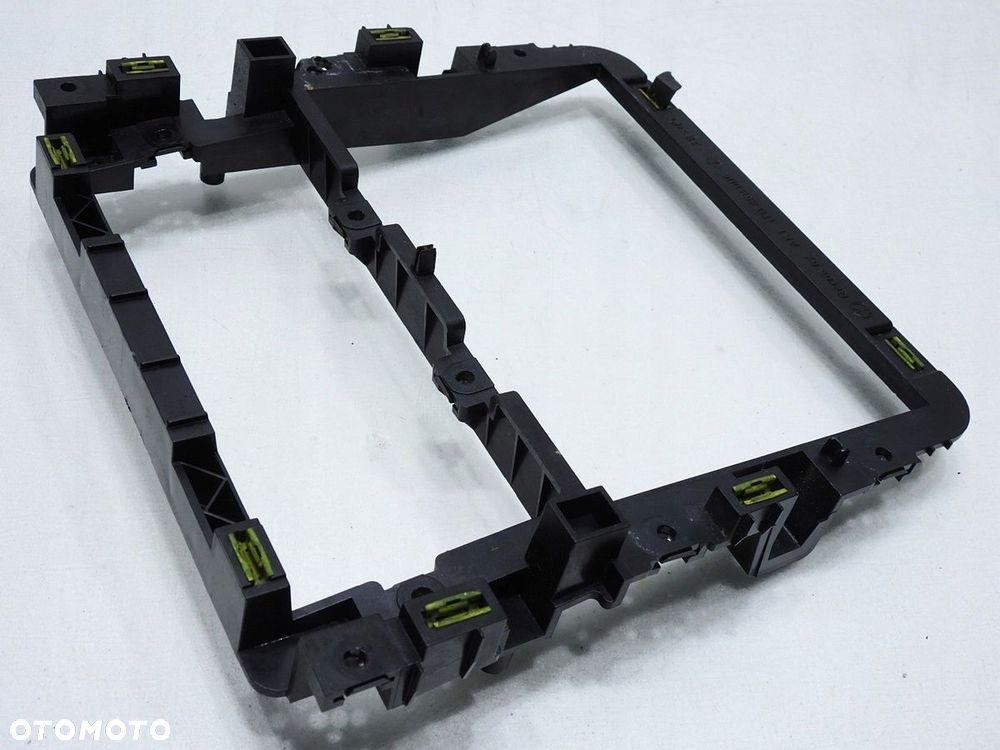 RAMKA RADIA KONSOLI VW TOURAN LIFT 1T0858005A - 2