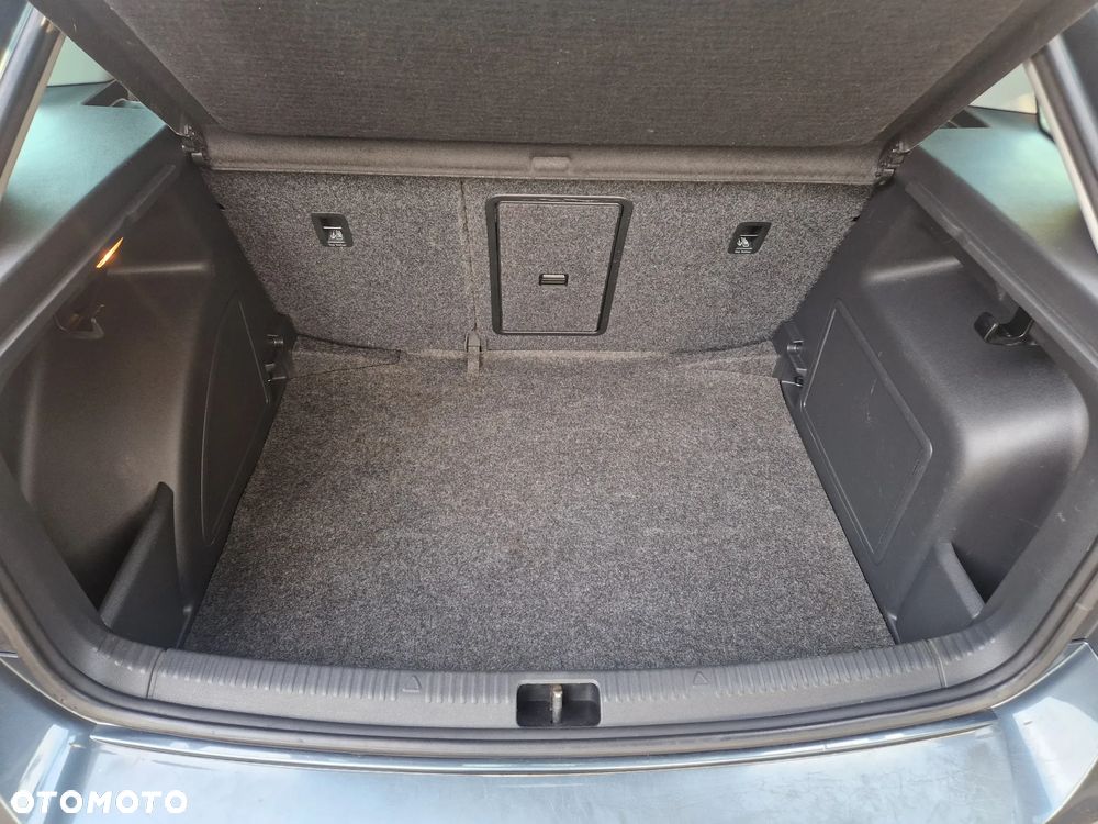 Skoda RAPID 1.2 TSI Cool Edition - 12