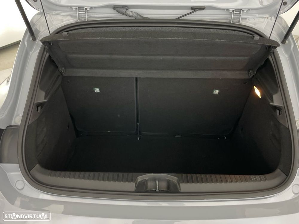 Renault Clio 1.0 TCe Techno Bi-Fuel - 13