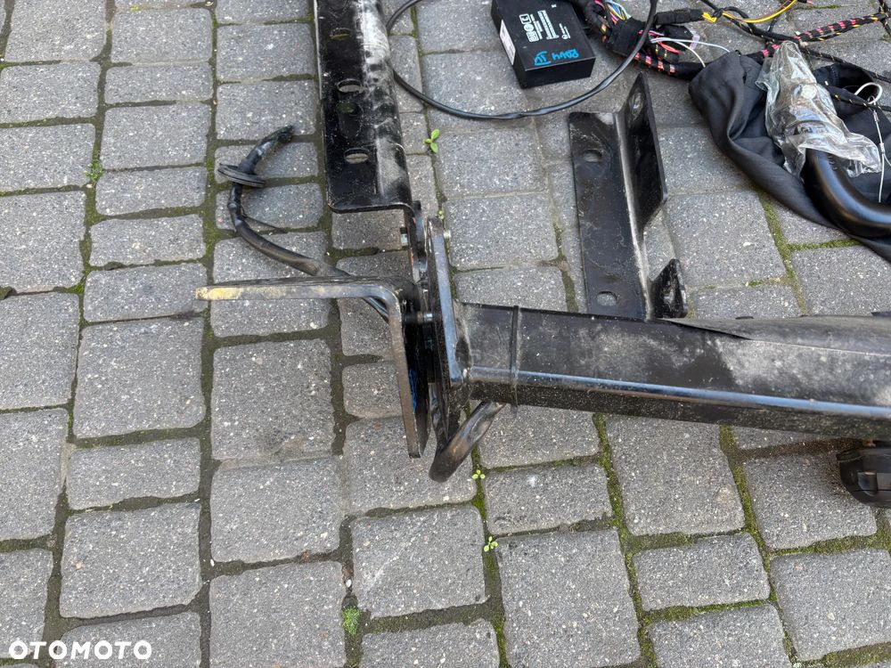 TOYOTA RAV4 RAV 4 IV Lift Hak Holowniczy - 2