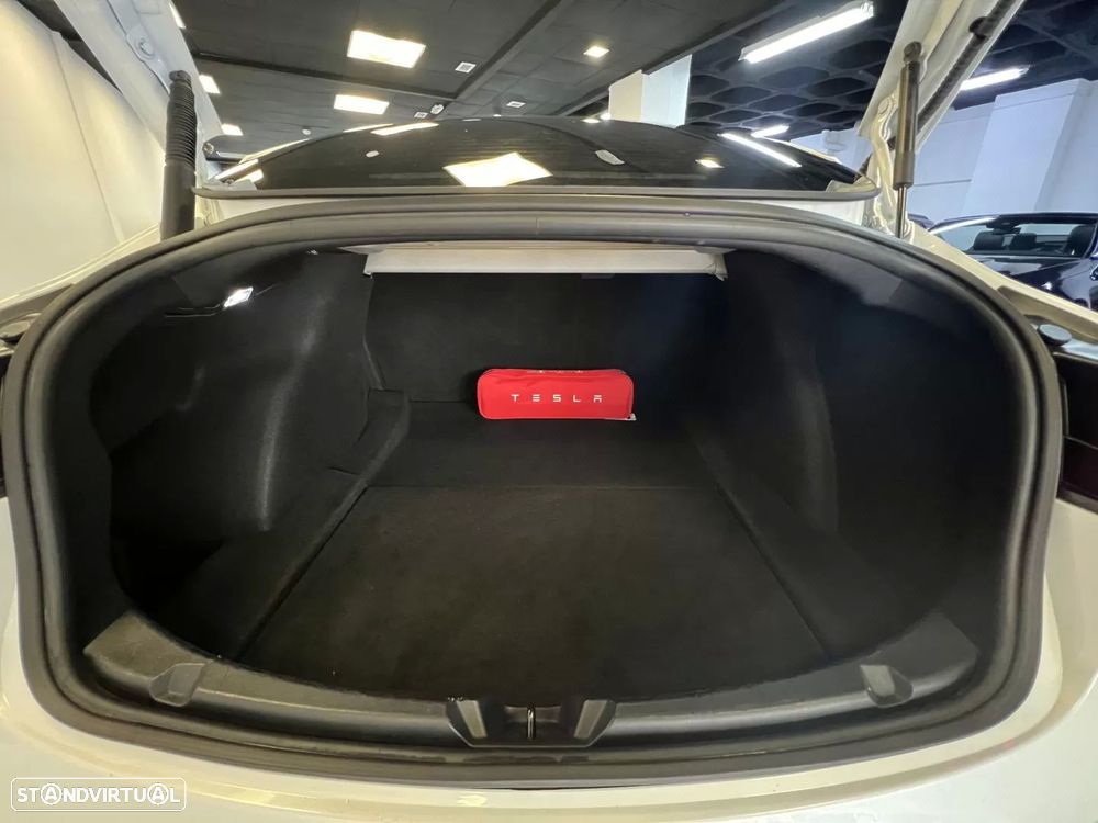 Tesla Model 3 Performance Dual Motor AWD - 43