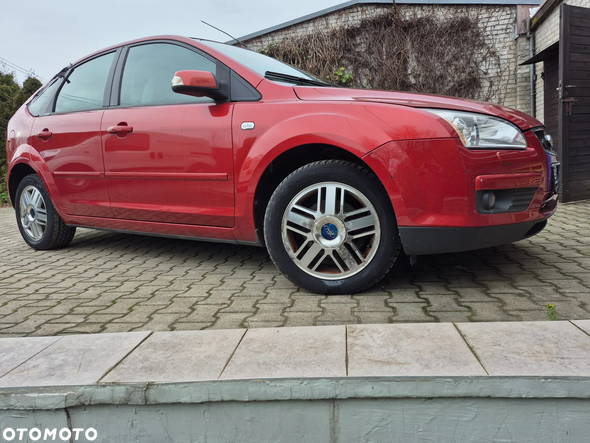 Ford Focus 1.8 Ghia - 6