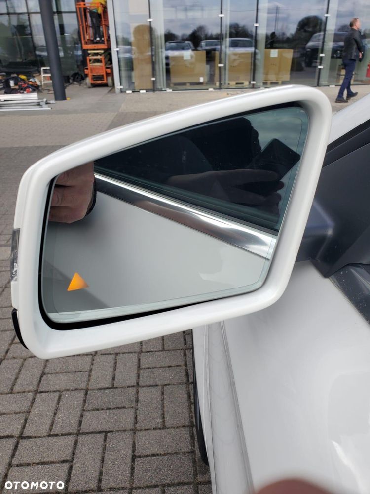 Mercedes-Benz GLA 250 4Matic 7G-DCT AMG Line - 9