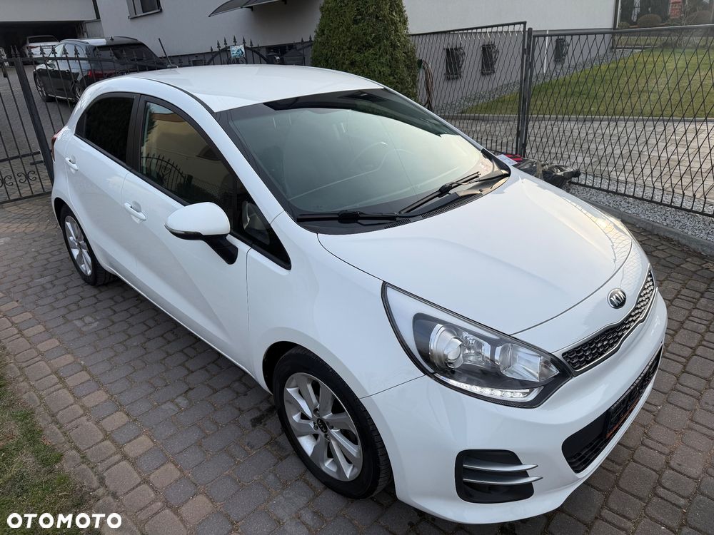 Kia Rio 1.2 Dream-Team Edition - 4