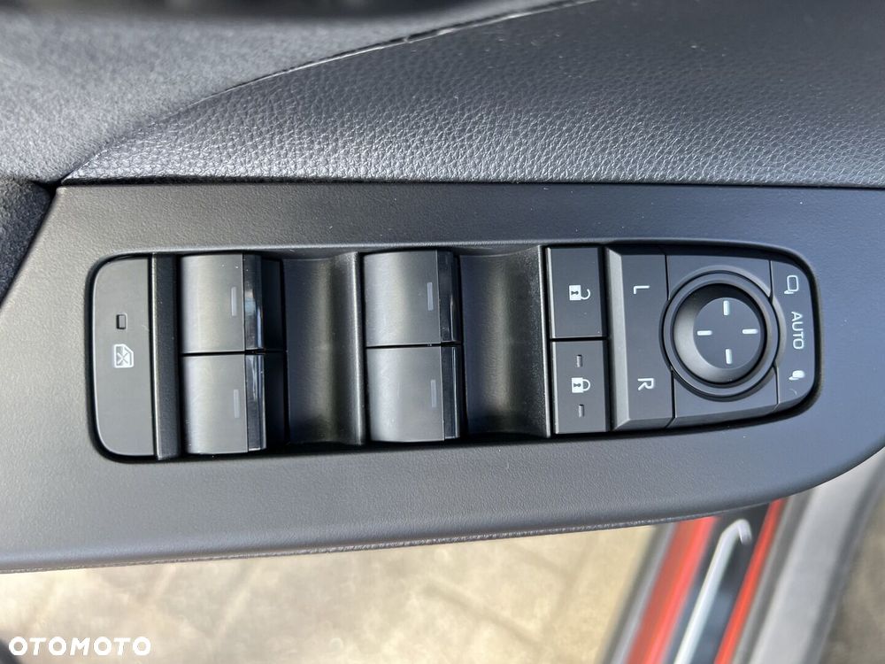 Toyota C-HR 1.8 Hybrid Executive - 12