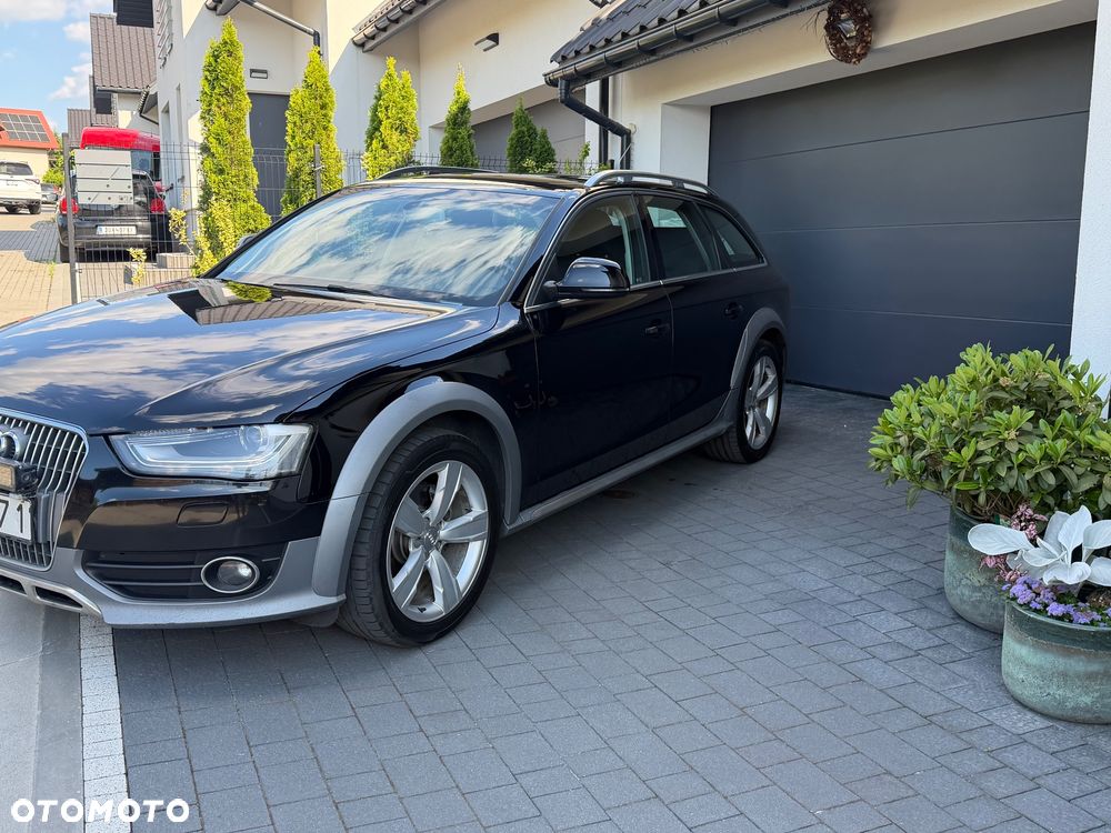 Audi A4 Allroad 2.0 TDI Quattro - 32