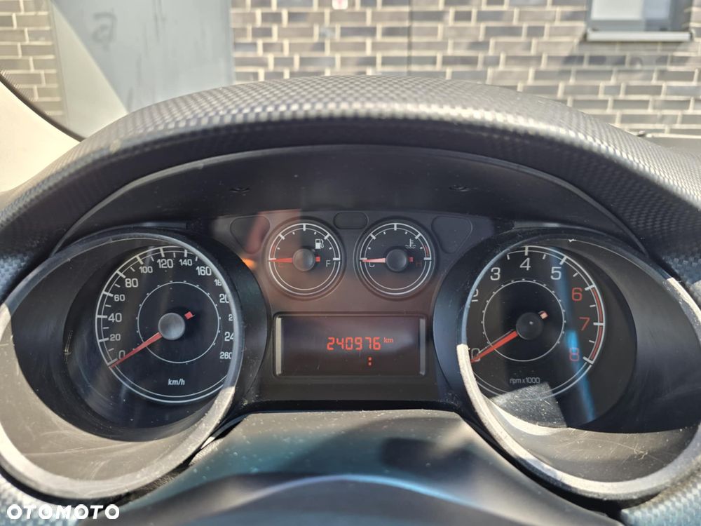 Fiat Bravo 1.4 16V Speed - 27