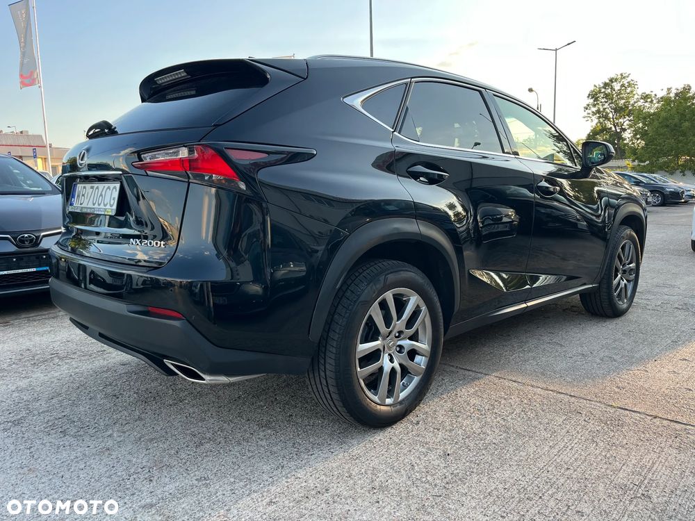 Lexus NX 200t Comfort AWD - 4