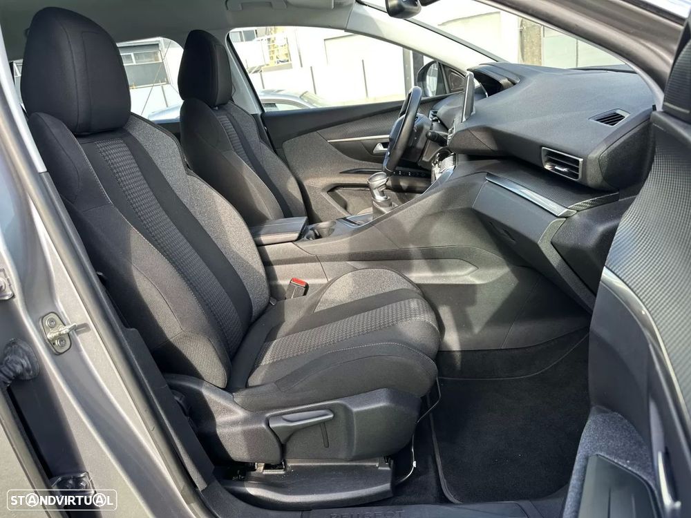 Peugeot 5008 1.2 PureTech Allure - 33