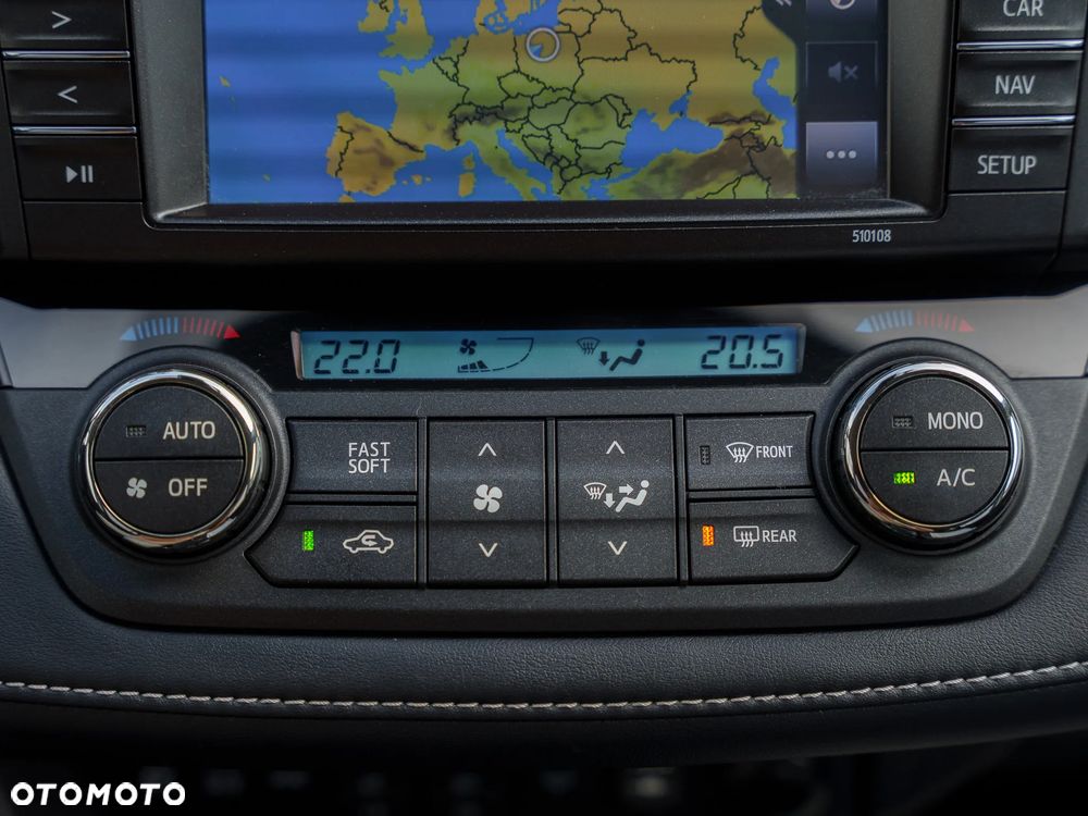 Toyota RAV4 Hybrid Platinum 4x2 - 35