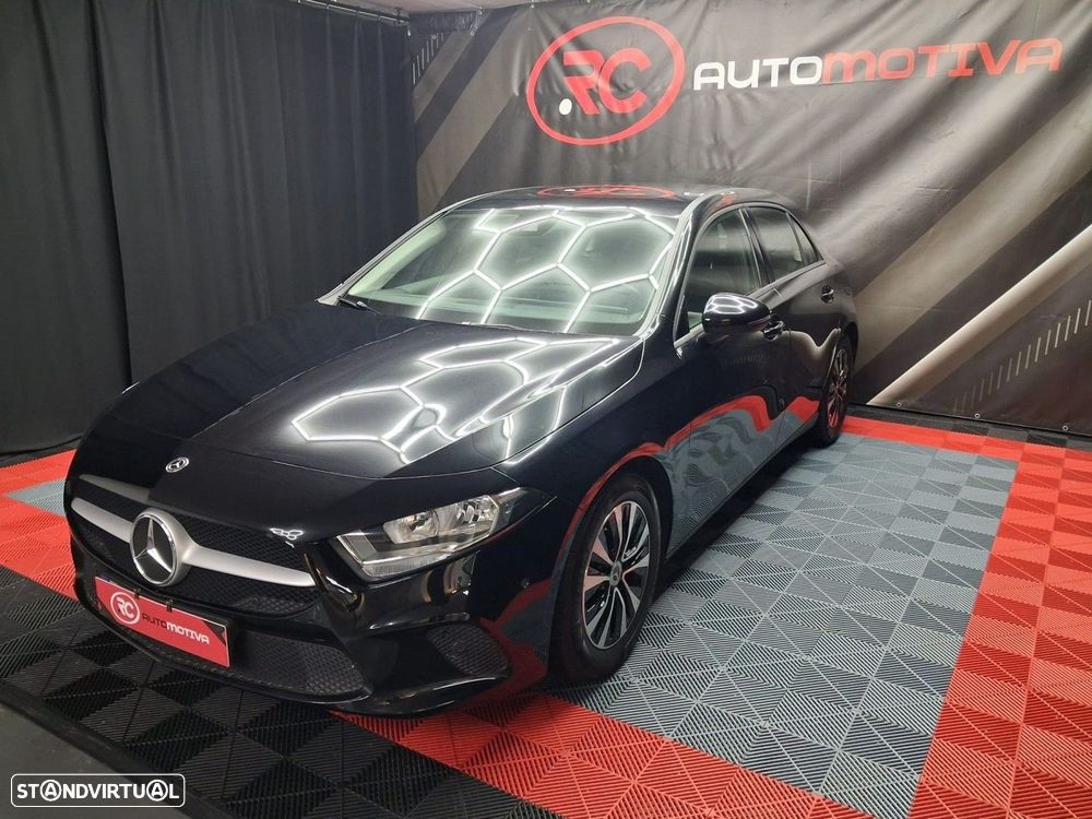 Mercedes-Benz A 180 - 4