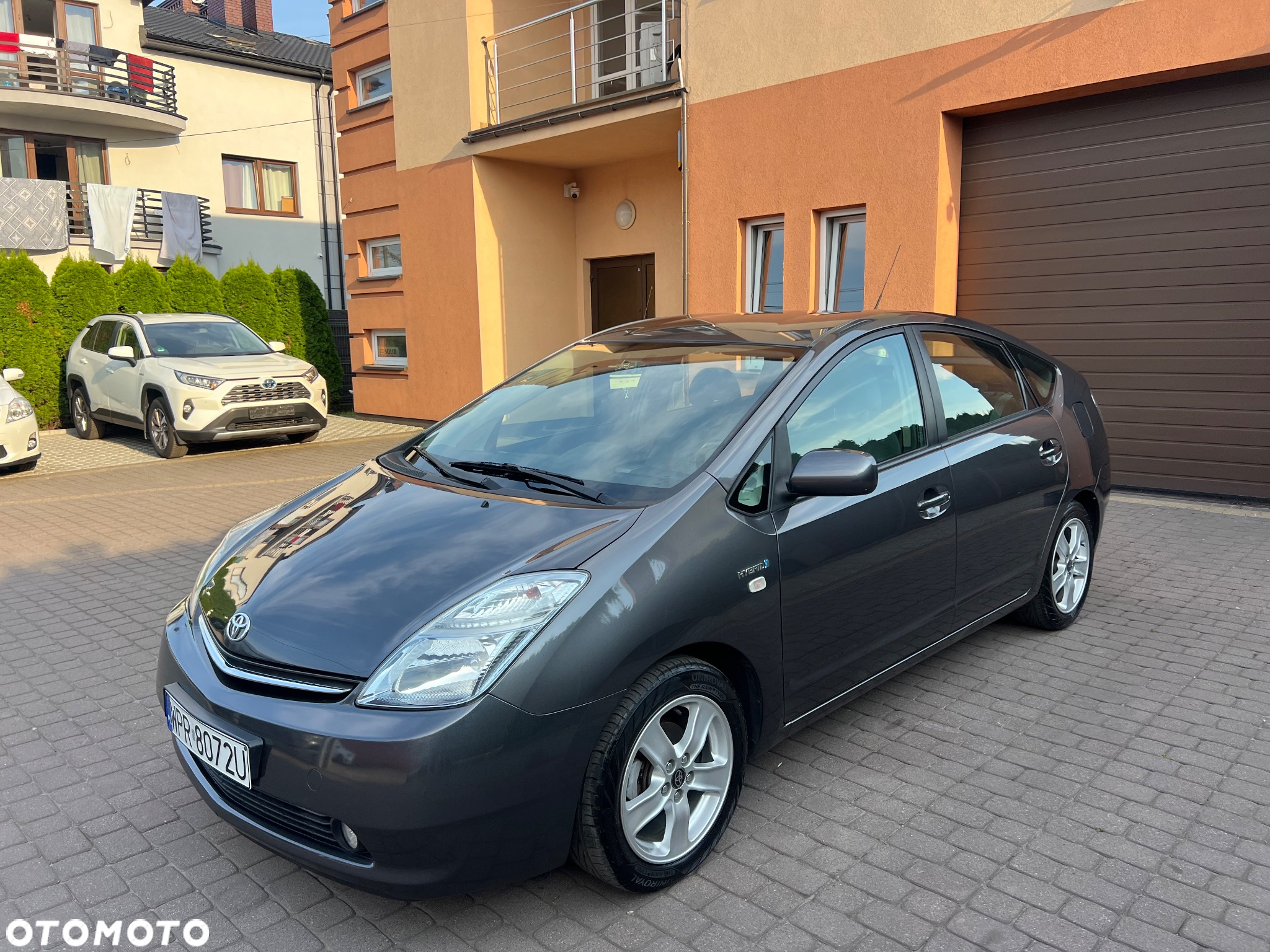 Toyota Prius 1.5 VVT-i Prestige - 2