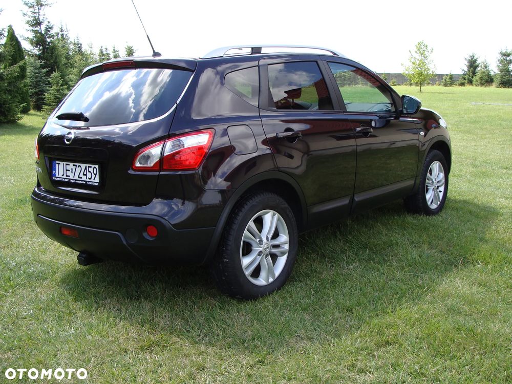 Nissan Qashqai - 10