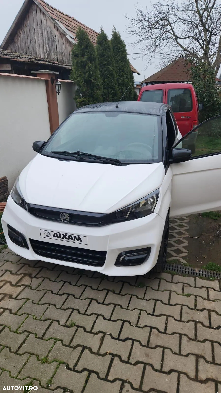 Aixam Coupe - 3