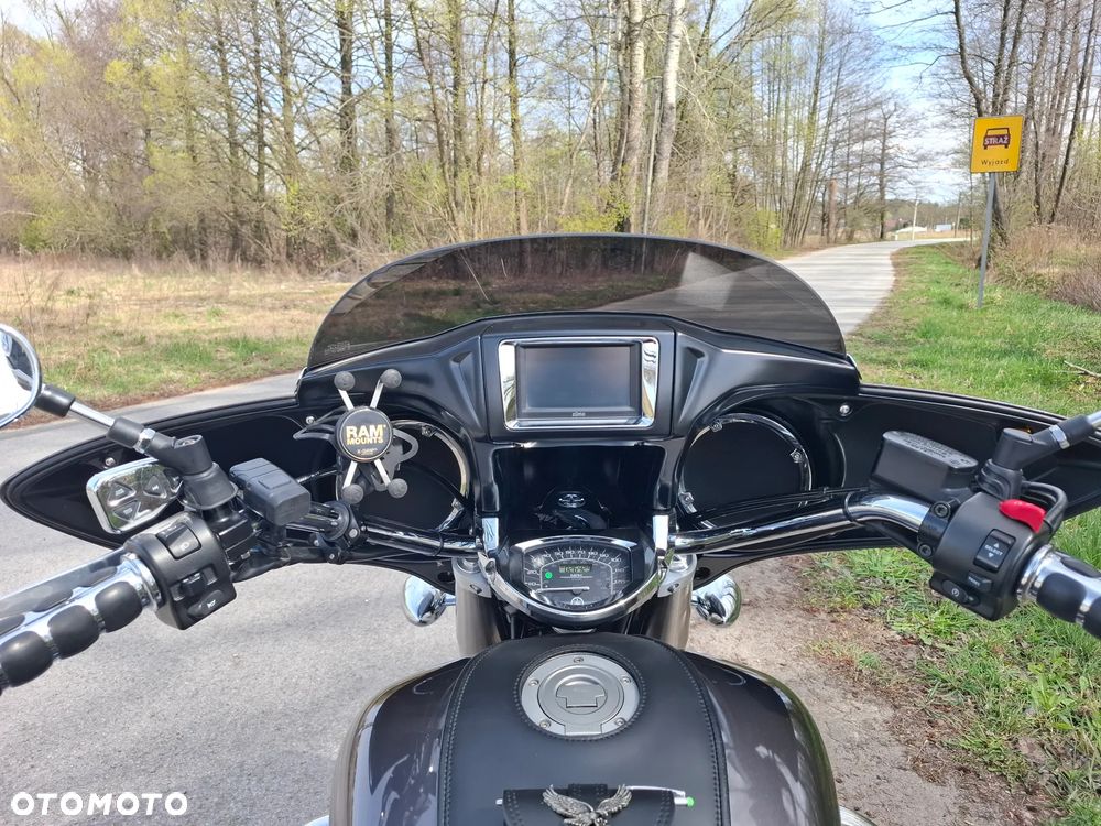 Yamaha XVS - 7