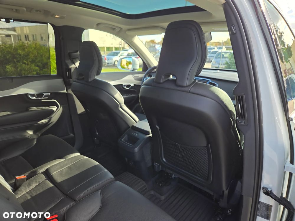 Volvo XC 90 B5 D AWD Plus Bright - 31