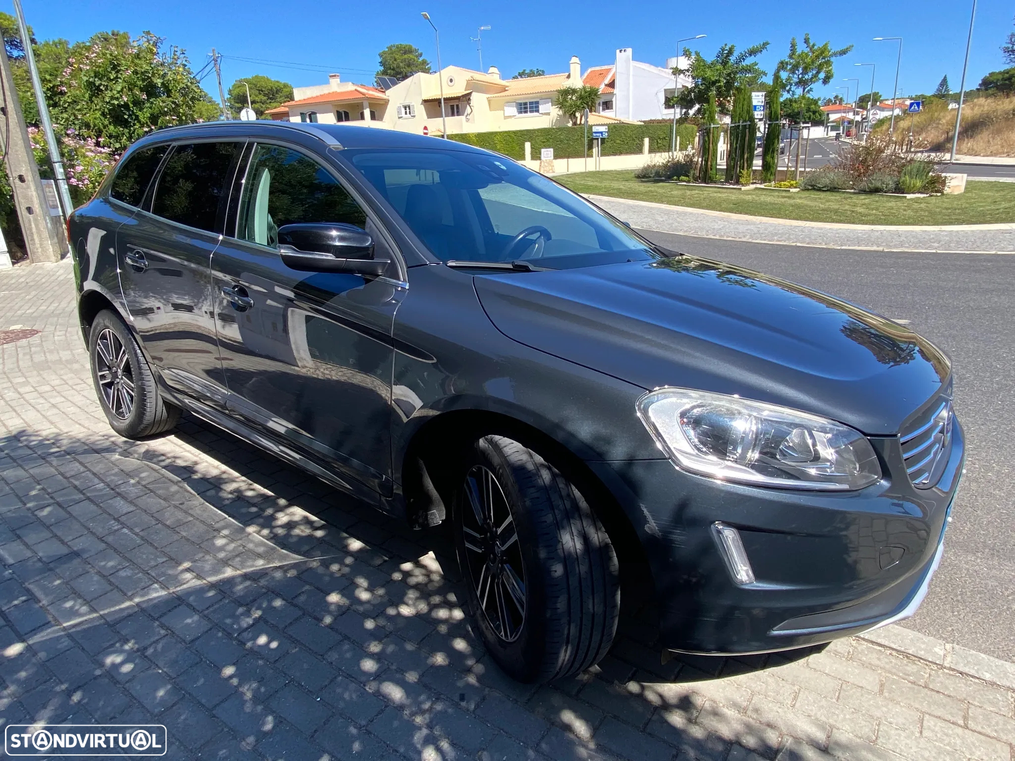 Volvo XC 60 2.0 D3 Momentum - 3