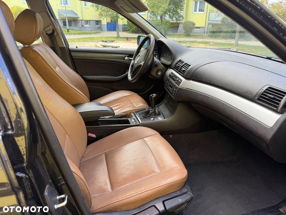 BMW Seria 3 320d - 10