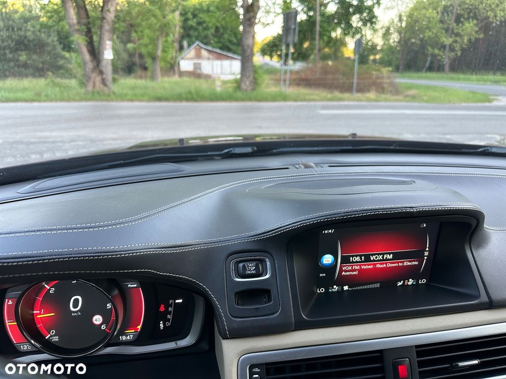 Volvo XC 70 D4 Geartronic Momentum - 29