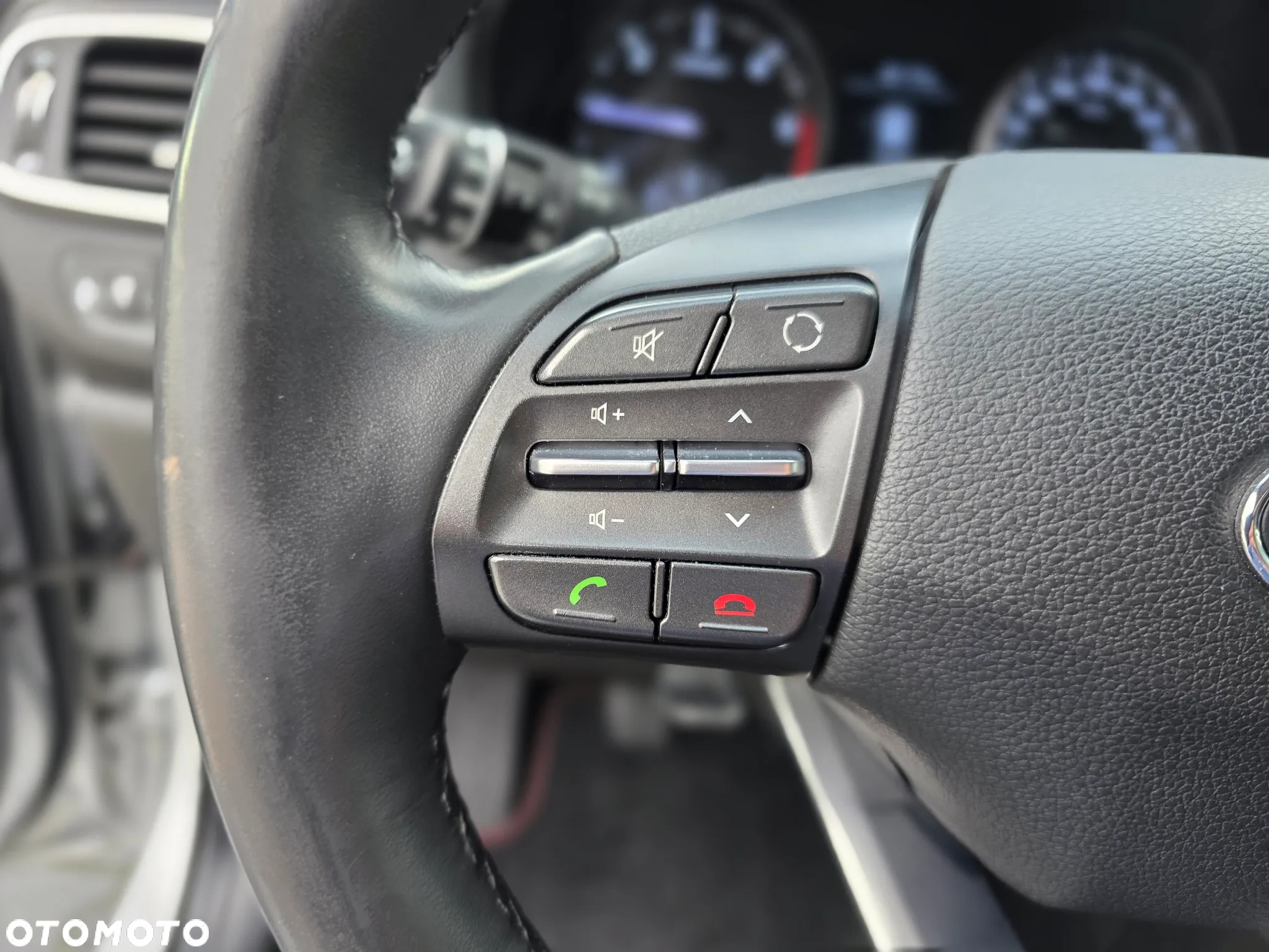 Hyundai i30 1.6 D Comfort - 23