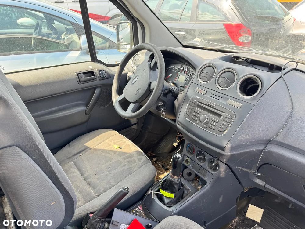 Ford Transit Connect 2006 poj. 1.8 diesel 75 KM Samochód cały na części - 4