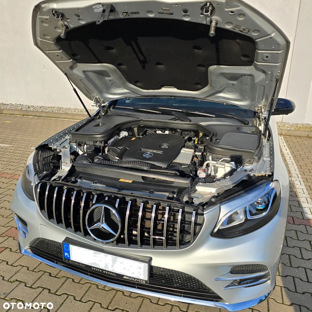 Mercedes-Benz GLC 300 4Matic 9G-TRONIC AMG Line - 7